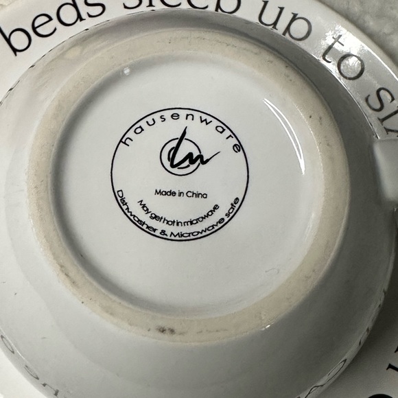 2 Pieces, 1 Large “Crazy Cat Lady” Mug & A Large Very Fine Cat Fluffy Saucer - Picture 6 of 8